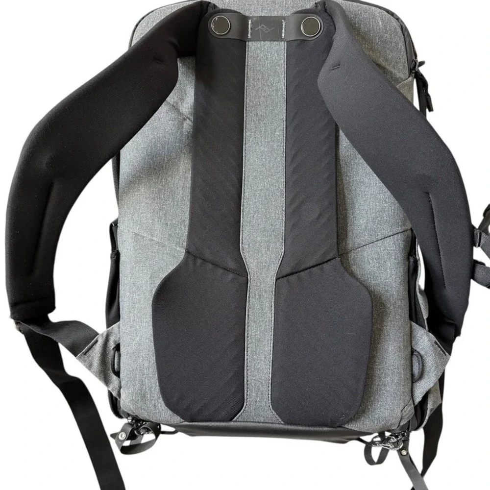 Peak Design Everyday Backpack 30L V2 Unisex Charcoal Grey Camera Travel Bag GUC